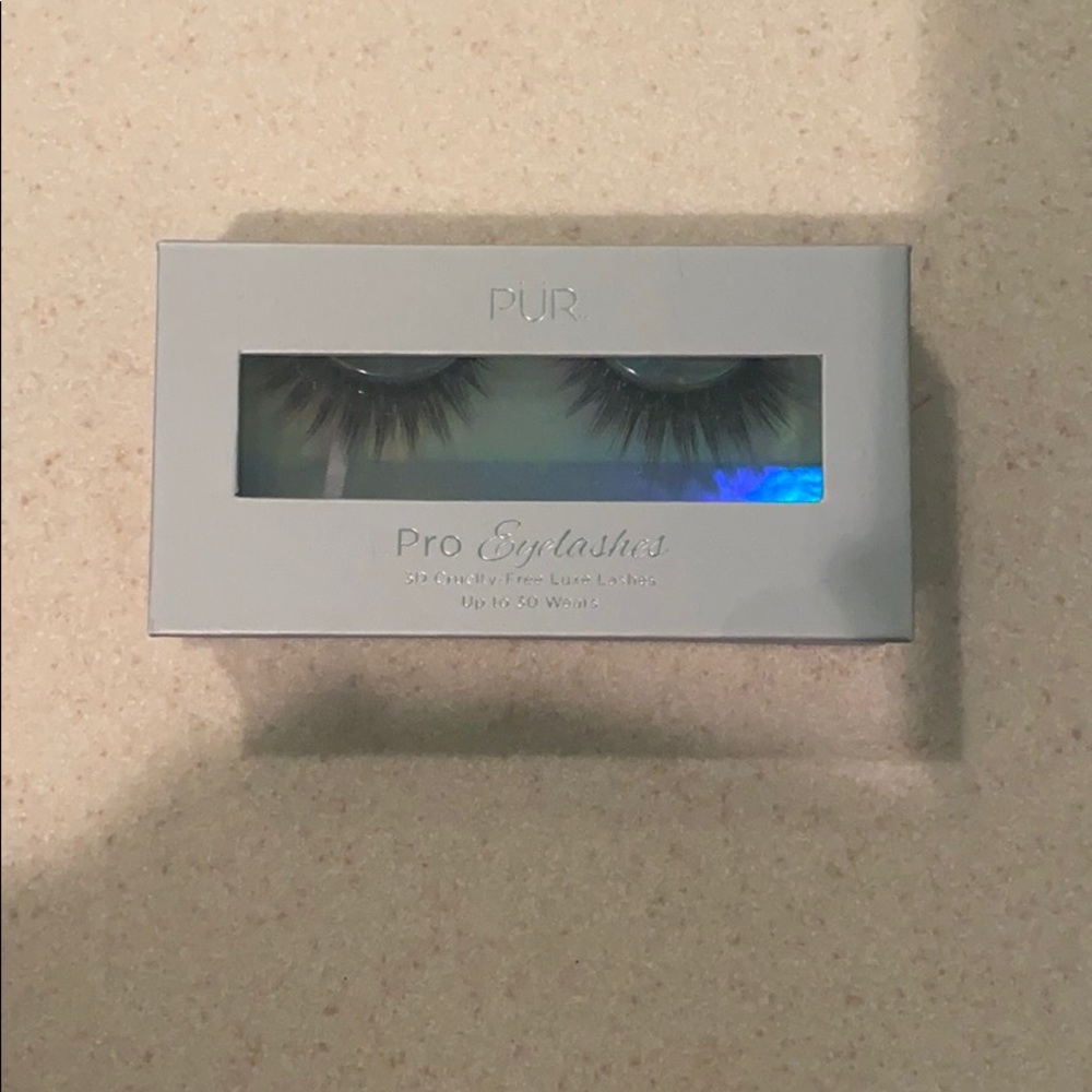 PUR 3D Cruelty free luxe lashes